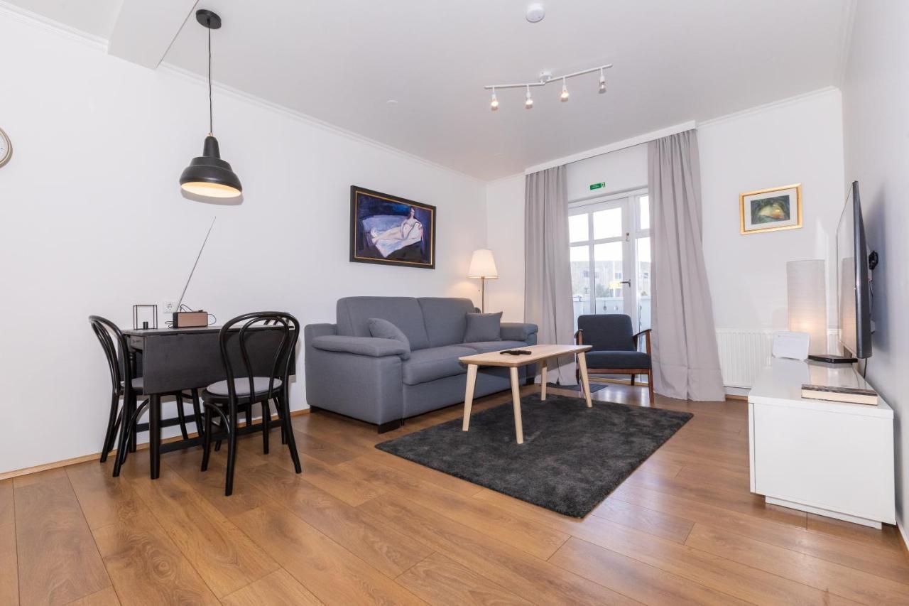Central Apartment With Two Bedrooms And Balcony- Strandgata 9 Akureyri Zewnętrze zdjęcie